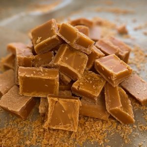 Rhubarb and Custard Fudge