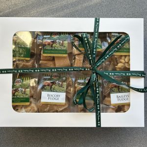 16 Flavour Fudge Treat Box